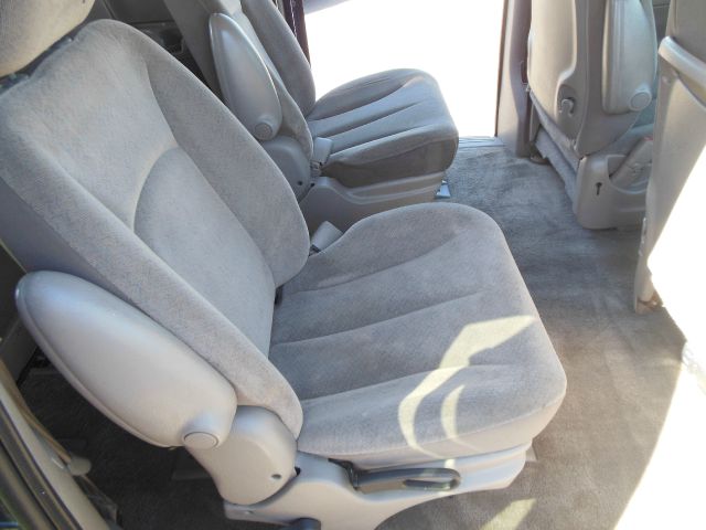 Dodge Grand Caravan 2003 photo 9