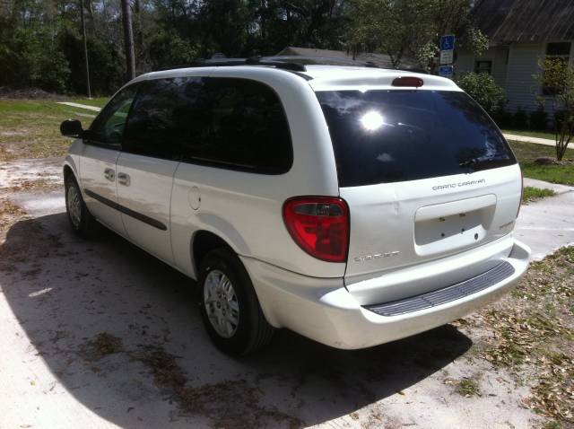 Dodge Grand Caravan 2003 photo 3