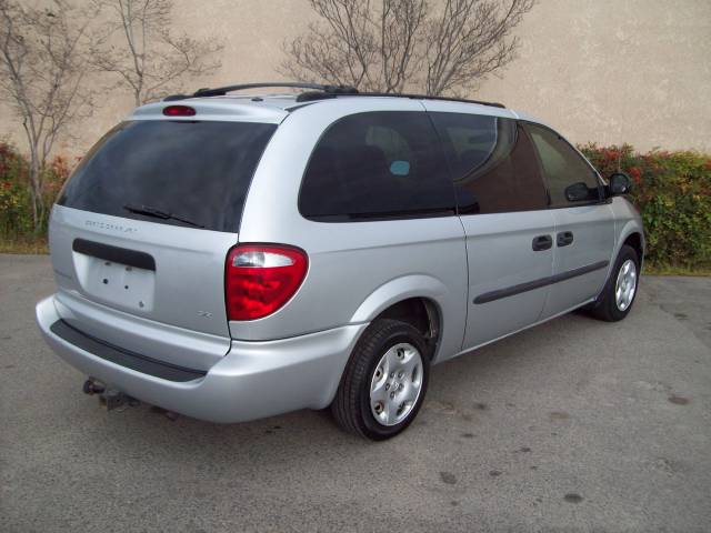 Dodge Grand Caravan 2003 photo 3