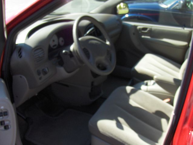 Dodge Grand Caravan 2003 photo 3