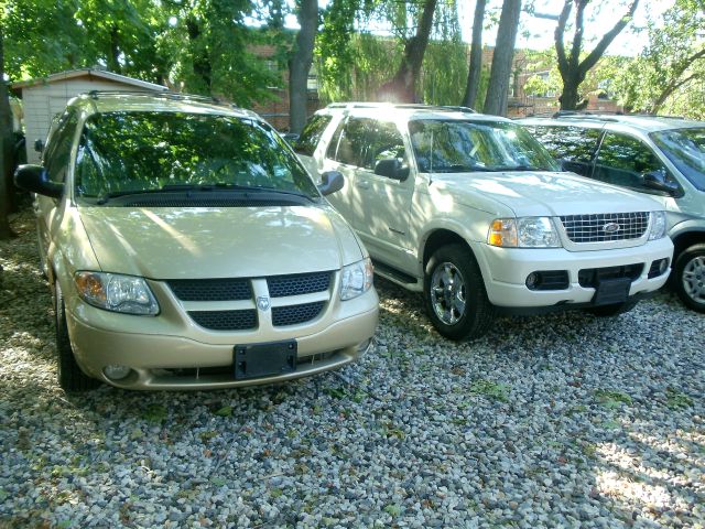 Dodge Grand Caravan 2003 photo 3