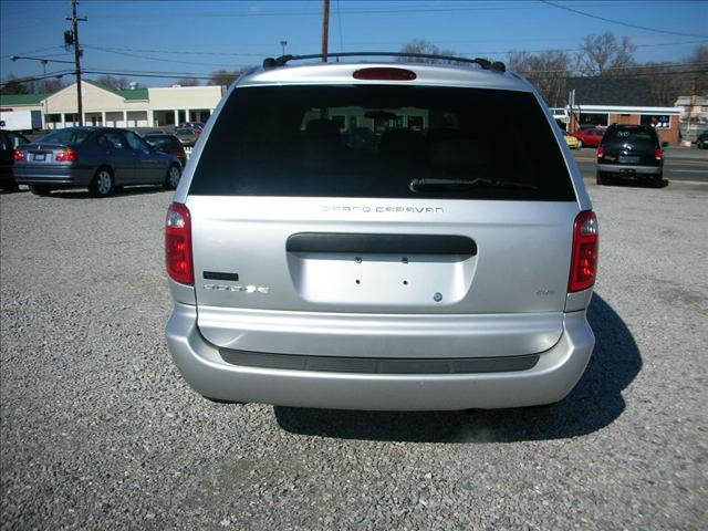 Dodge Grand Caravan 2003 photo 3