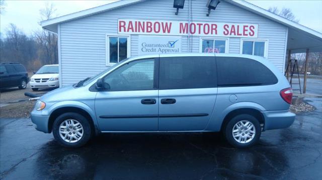 Dodge Grand Caravan 2004 photo 1