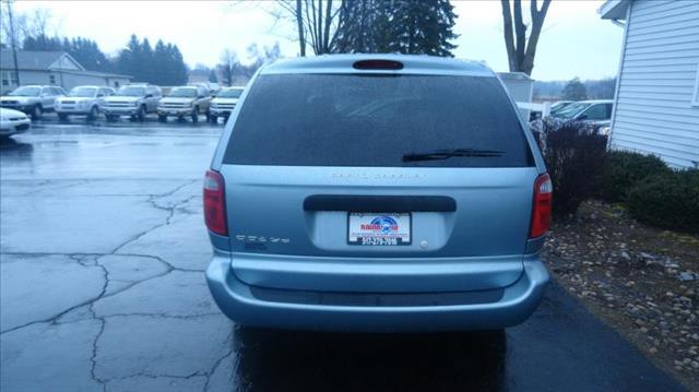 Dodge Grand Caravan 2004 photo 4