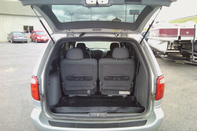 Dodge Grand Caravan 2004 photo 5