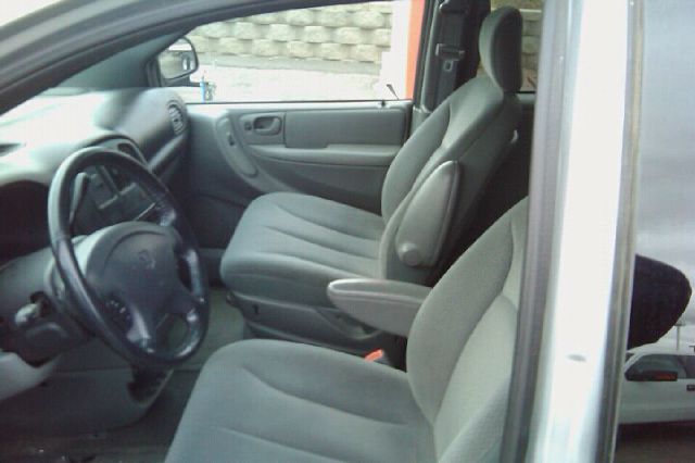 Dodge Grand Caravan 2004 photo 6