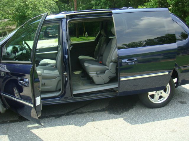 Dodge Grand Caravan 2004 photo 7