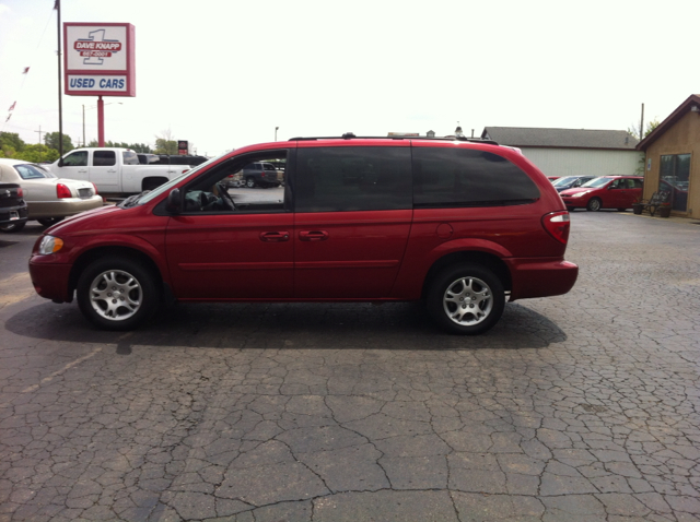 Dodge Grand Caravan 2004 photo 4