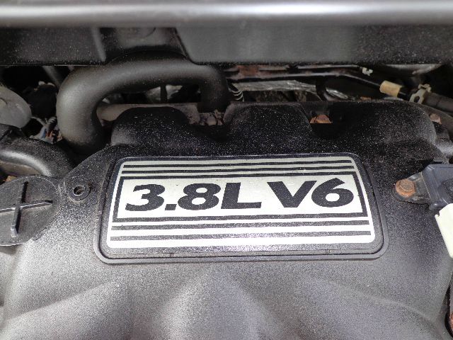 Dodge Grand Caravan 2004 photo 1