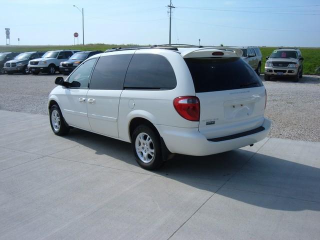 Dodge Grand Caravan 2004 photo 4