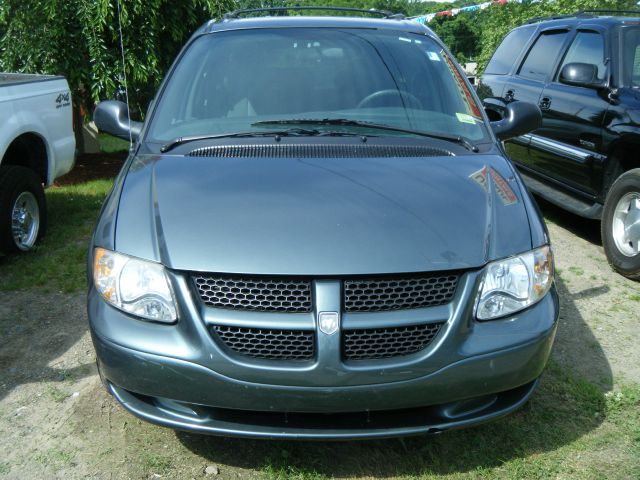 Dodge Grand Caravan 2004 photo 3