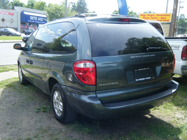 Dodge Grand Caravan 2004 photo 7