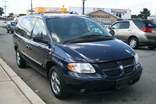 Dodge Grand Caravan 2004 photo 3