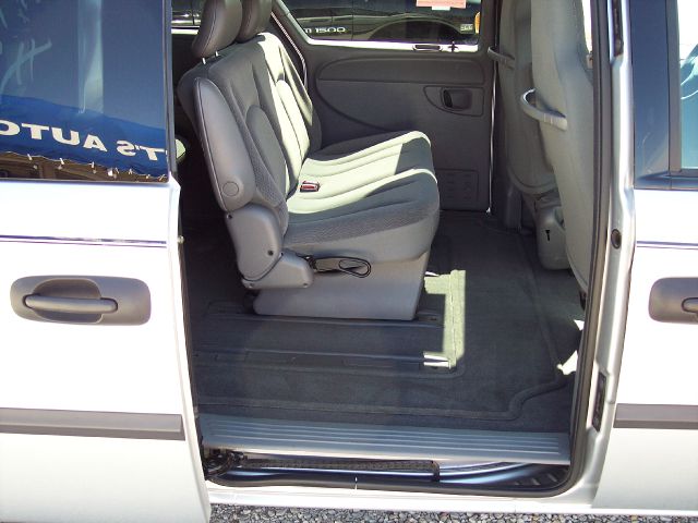 Dodge Grand Caravan 2004 photo 6