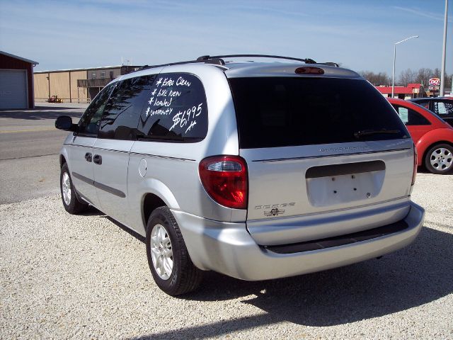 Dodge Grand Caravan 2004 photo 7