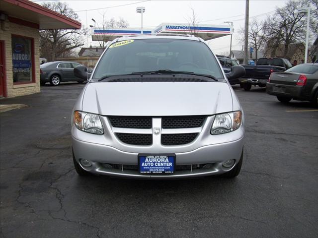 Dodge Grand Caravan 2004 photo 2