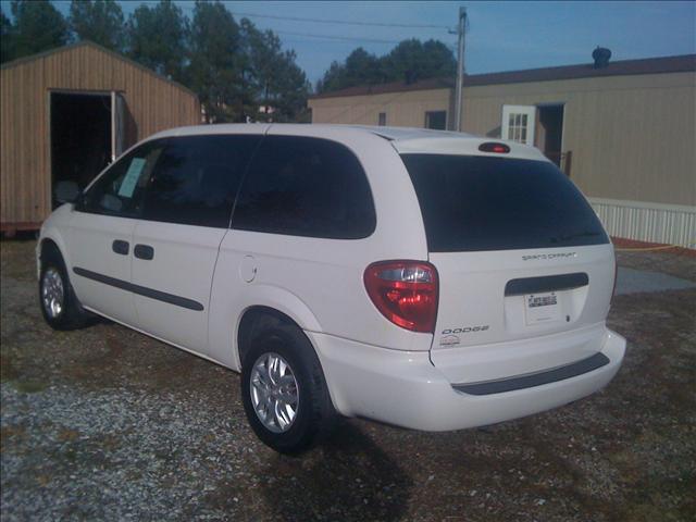 Dodge Grand Caravan 2004 photo 3