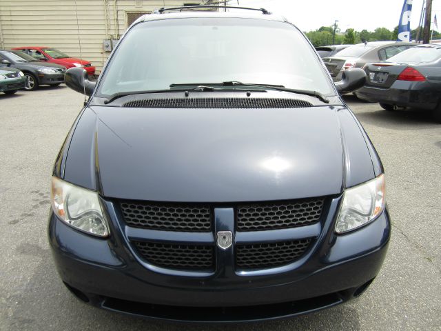 Dodge Grand Caravan 2004 photo 19