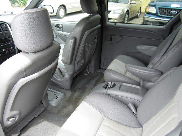 Dodge Grand Caravan 2004 photo 7