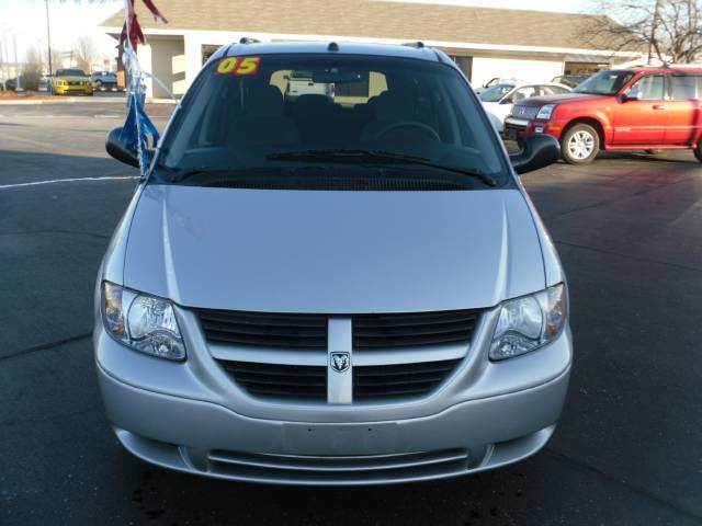 Dodge Grand Caravan 2005 photo 1