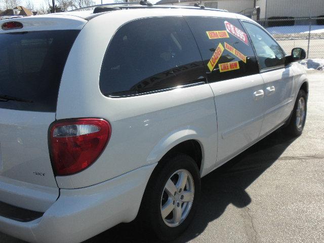 Dodge Grand Caravan 2005 photo 5