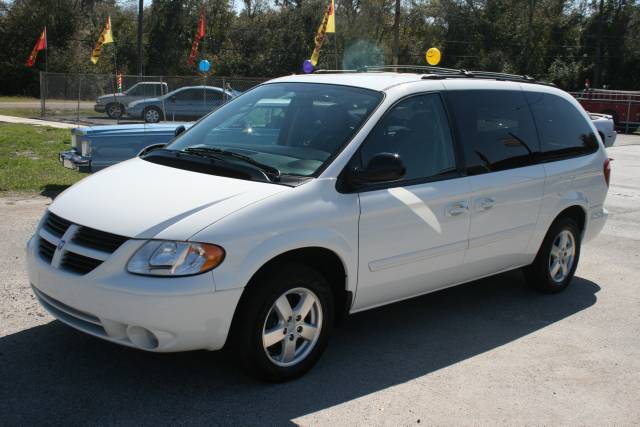 Dodge Grand Caravan 2005 photo 1