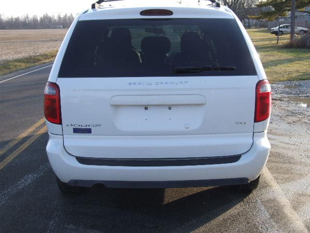 Dodge Grand Caravan 2005 photo 1