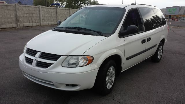 Dodge Grand Caravan 2005 photo 1