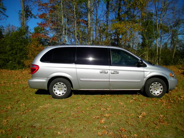 Dodge Grand Caravan 2005 photo 2