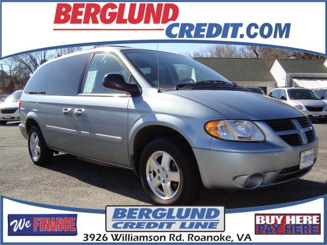 Dodge Grand Caravan 2005 photo 1