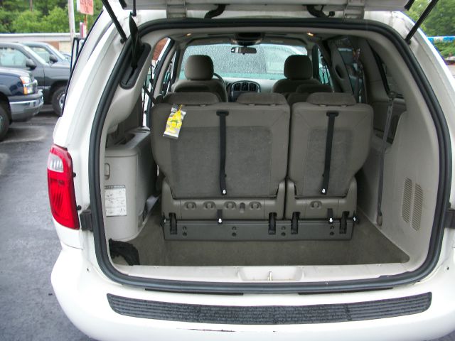 Dodge Grand Caravan 2005 photo 6