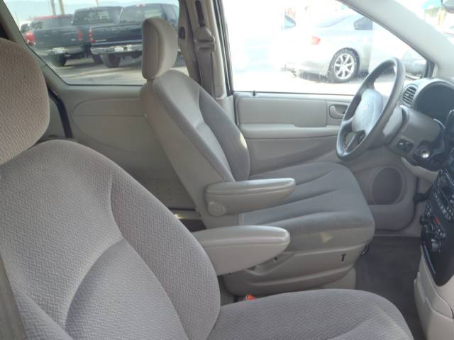 Dodge Grand Caravan 2005 photo 1