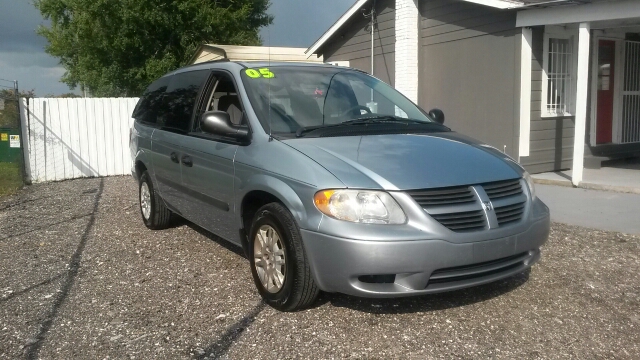 Dodge Grand Caravan 2005 photo 3