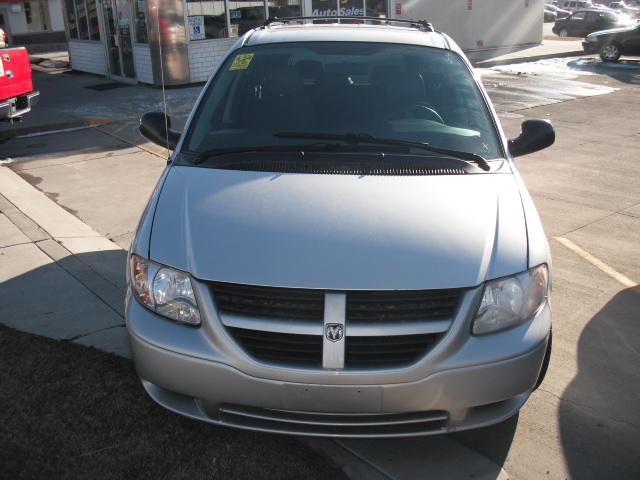 Dodge Grand Caravan 2005 photo 3