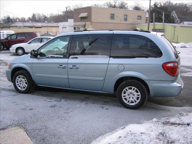 Dodge Grand Caravan 2005 photo 1