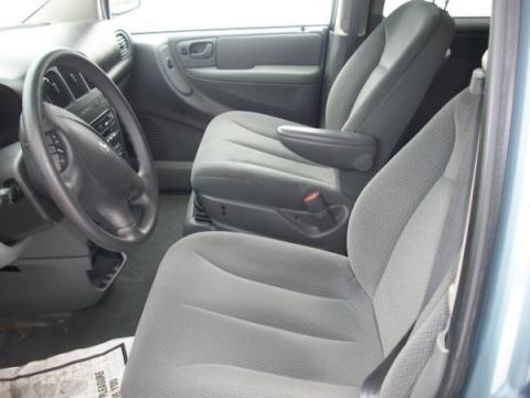 Dodge Grand Caravan 2005 photo 1