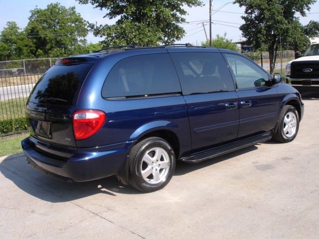 Dodge Grand Caravan 2005 photo 3