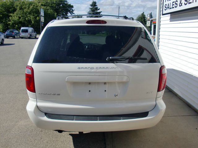 Dodge Grand Caravan 2005 photo 5