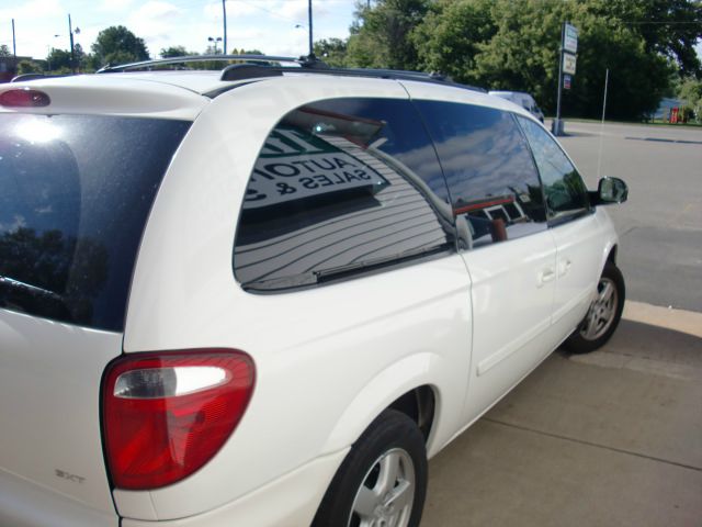 Dodge Grand Caravan 2005 photo 6