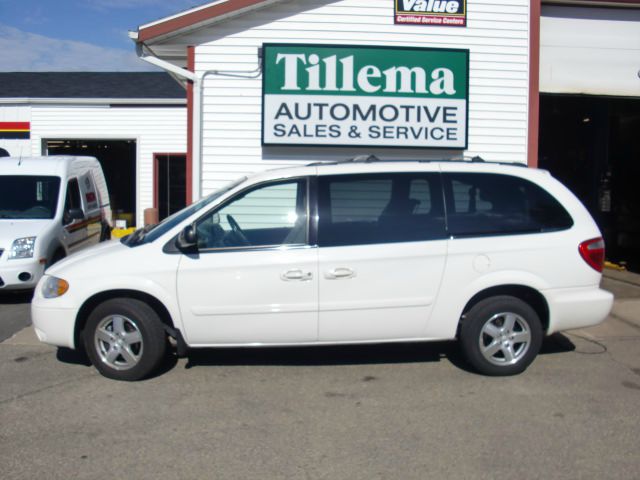 Dodge Grand Caravan 2005 photo 9