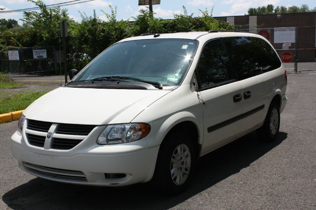 Dodge Grand Caravan 2005 photo 3