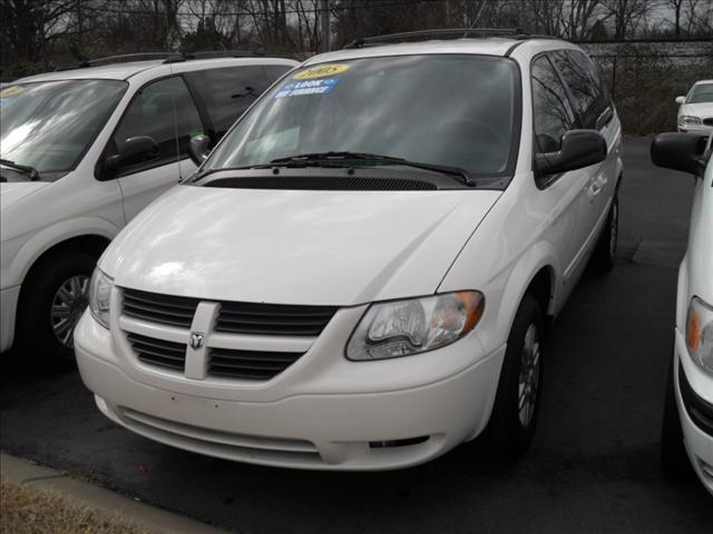 Dodge Grand Caravan 2005 photo 4