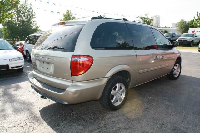 Dodge Grand Caravan 2005 photo 4