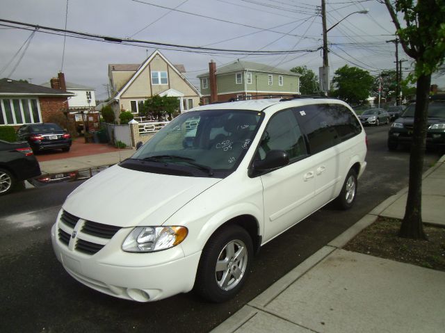 Dodge Grand Caravan 2005 photo 4