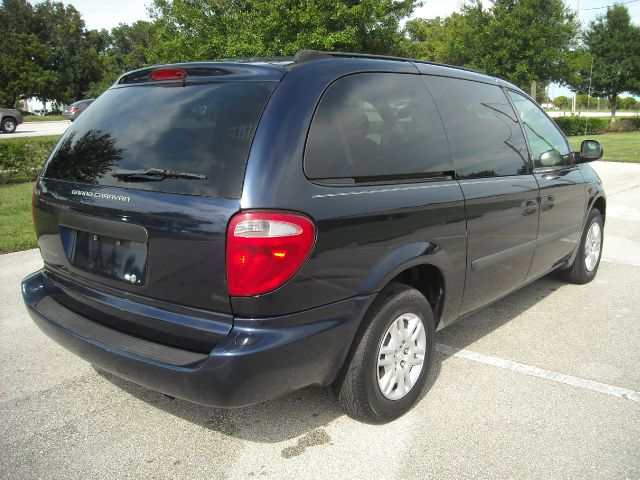 Dodge Grand Caravan 2005 photo 1