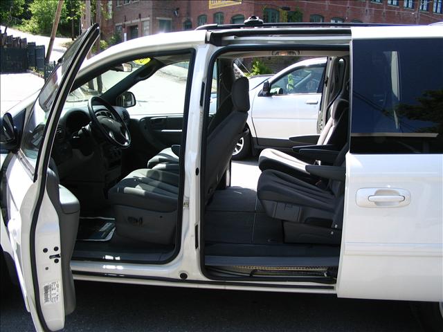 Dodge Grand Caravan 2005 photo 4