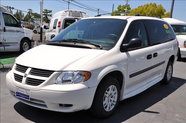 Dodge Grand Caravan LT 4X4 (gladbrook) MiniVan