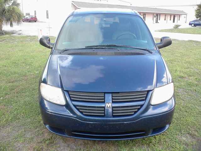 Dodge Grand Caravan 2005 photo 4