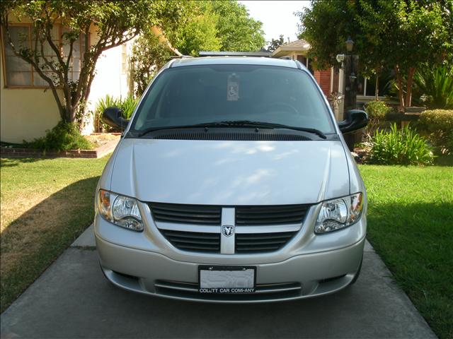 Dodge Grand Caravan 2005 photo 1