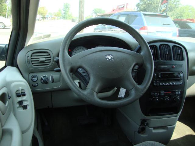 Dodge Grand Caravan 2005 photo 5